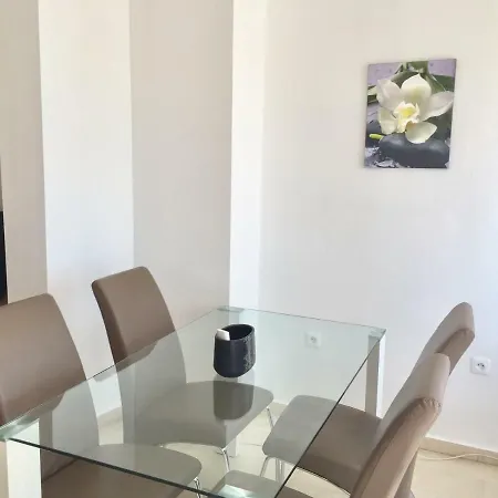 Puerto Paraiso Seaview For 5 People