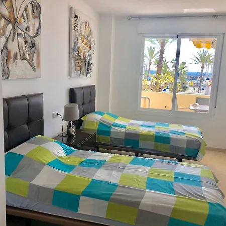Puerto Paraiso Seaview For 5 People 아파트 *